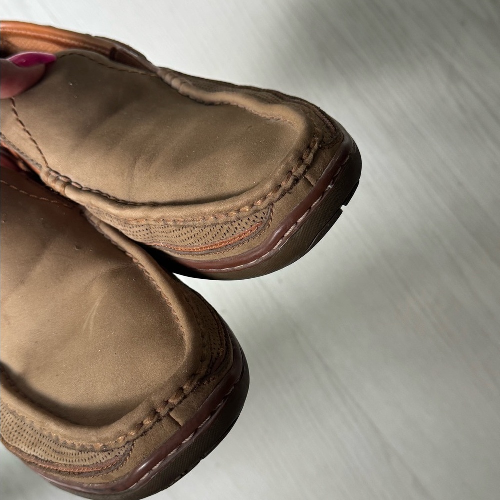 Tommy Bahama Slip On Loafers Shoes Suede Leather Tan Boat Deck Sz 12 - Picture 9 of 10